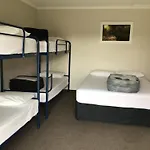 Fiordland Great Views Holiday Park