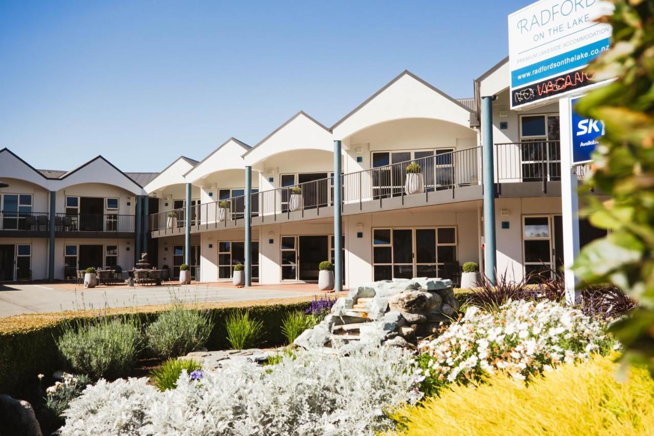 Motel Radfords On The 5*