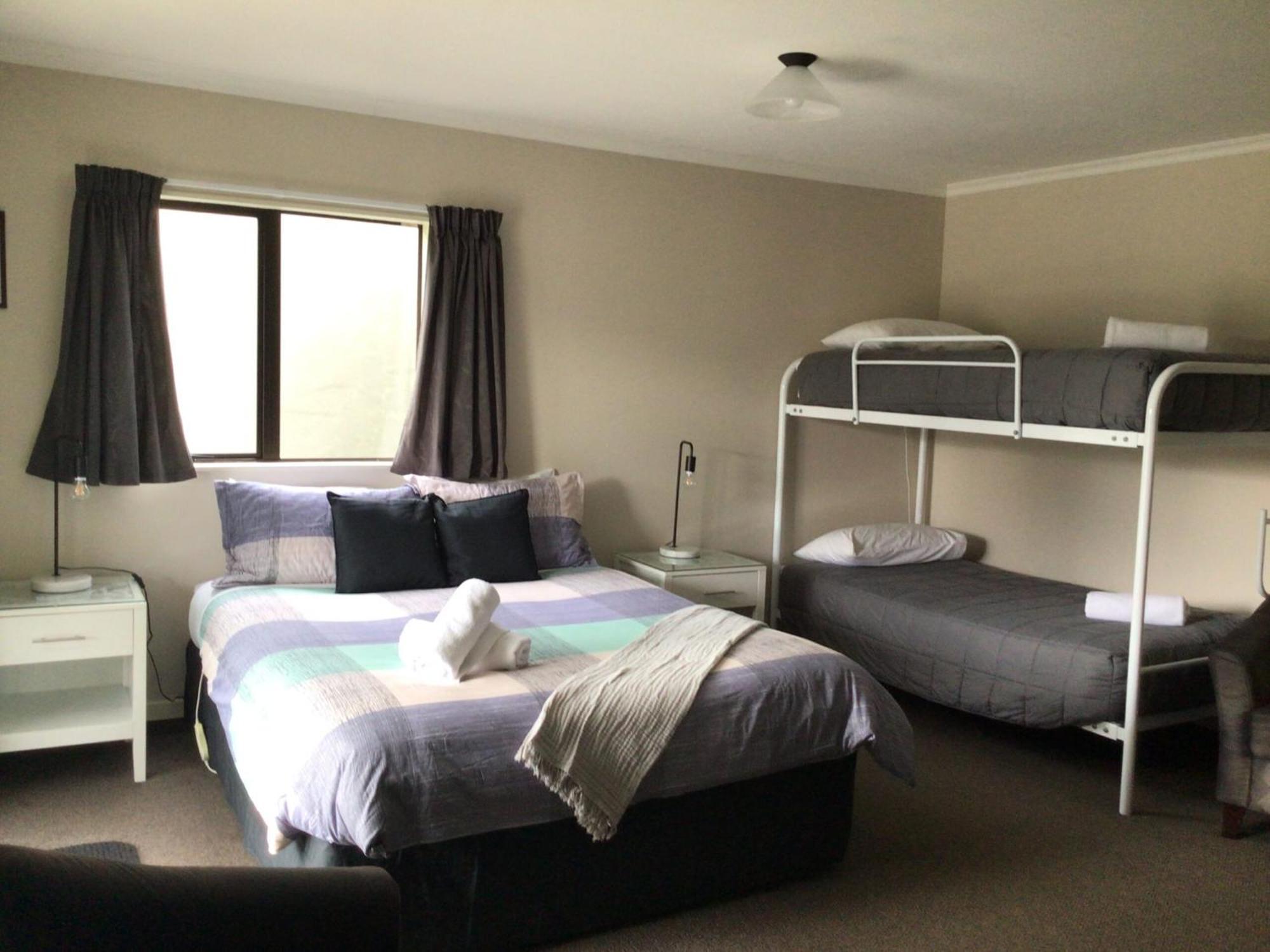Fiordland Great Views Holiday park Te Anau