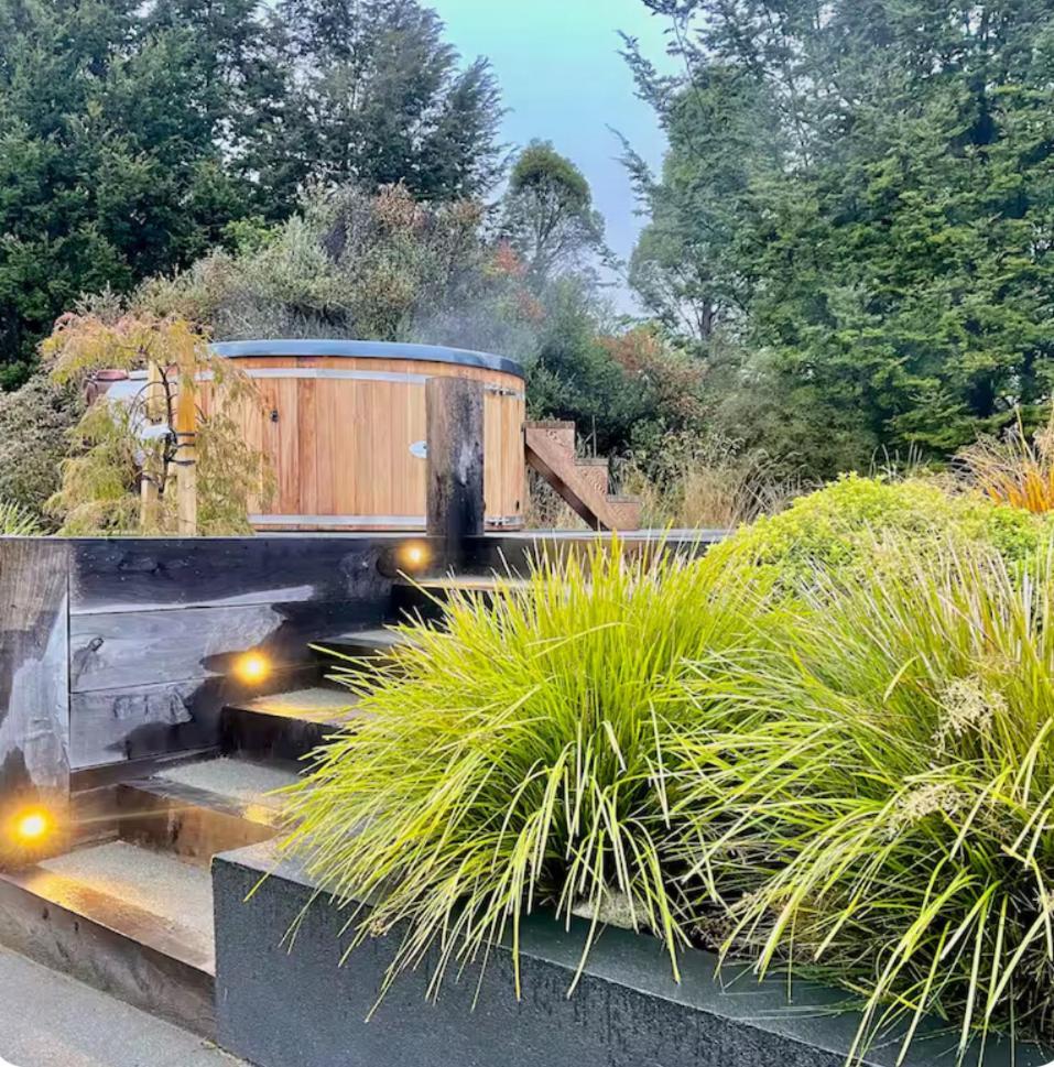 Starlight Retreat Bed & Breakfast *