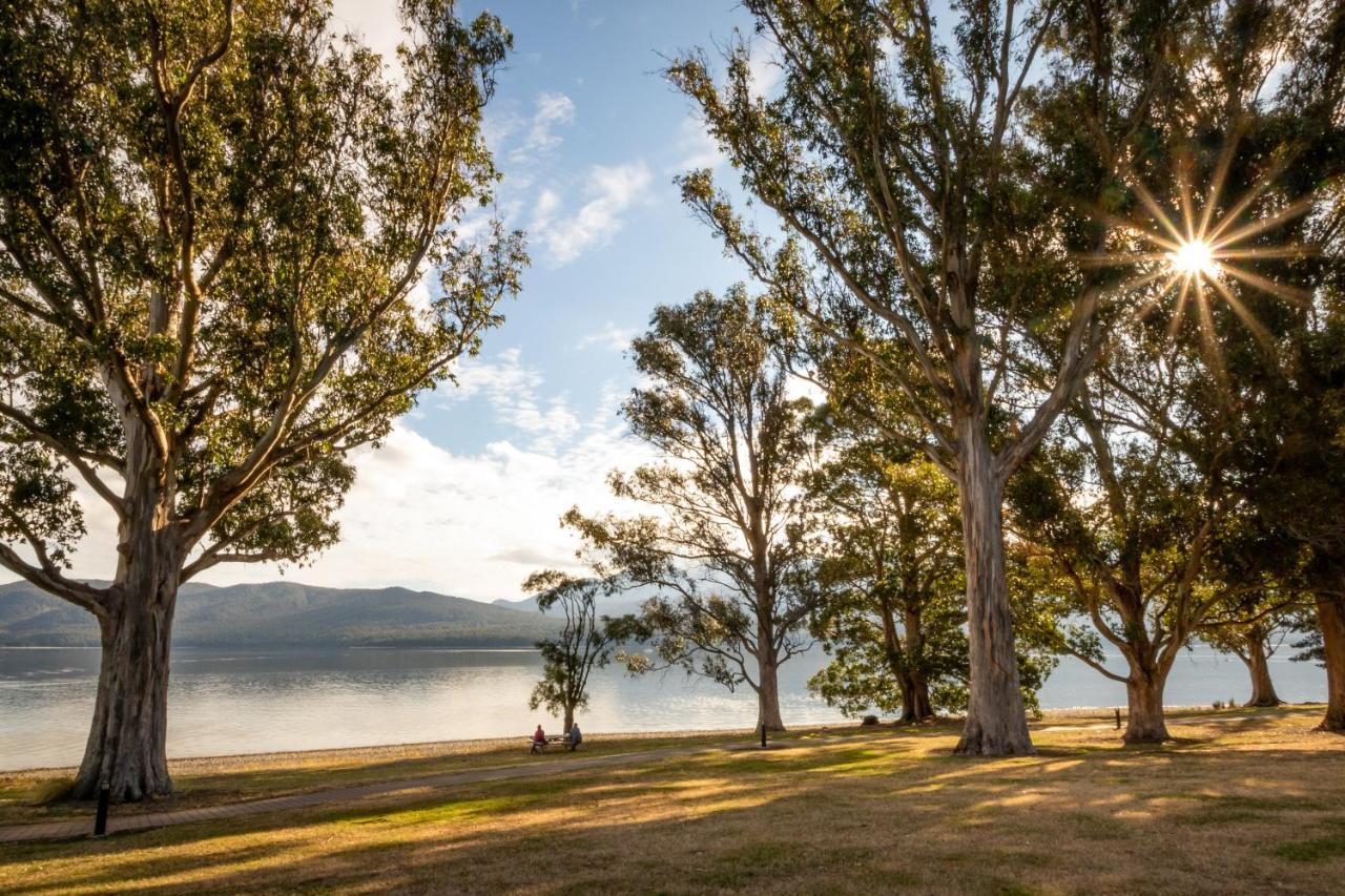Hop, Skip And Jump To The - House Te Anau