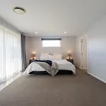 Pounamu Retreat - Te Anau Holiday Home
