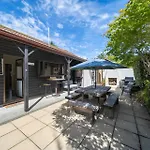 Townhouse Retreat - Te Anau Getaway