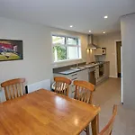 Accommodation Fiordland -The Three Bedroom House At 226A Milford Road