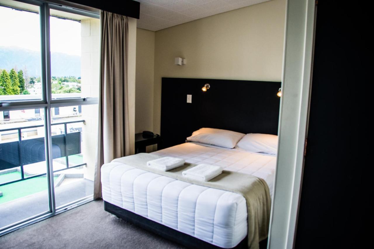 Hotel Fiordland