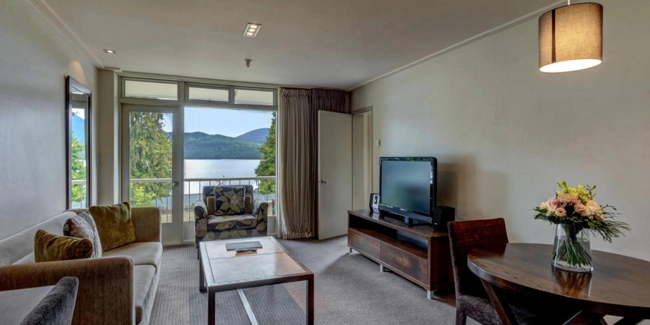 Distinction & Hotel Te Anau