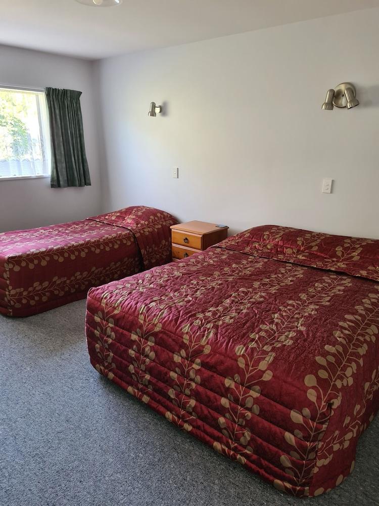 Arran Motel