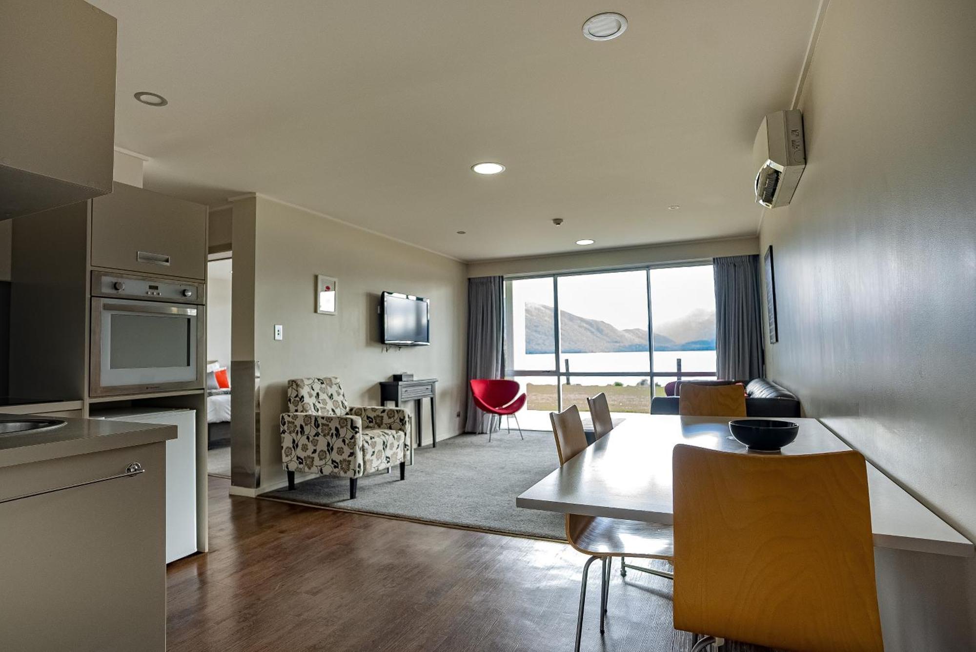 Marakura Deluxe Te Anau