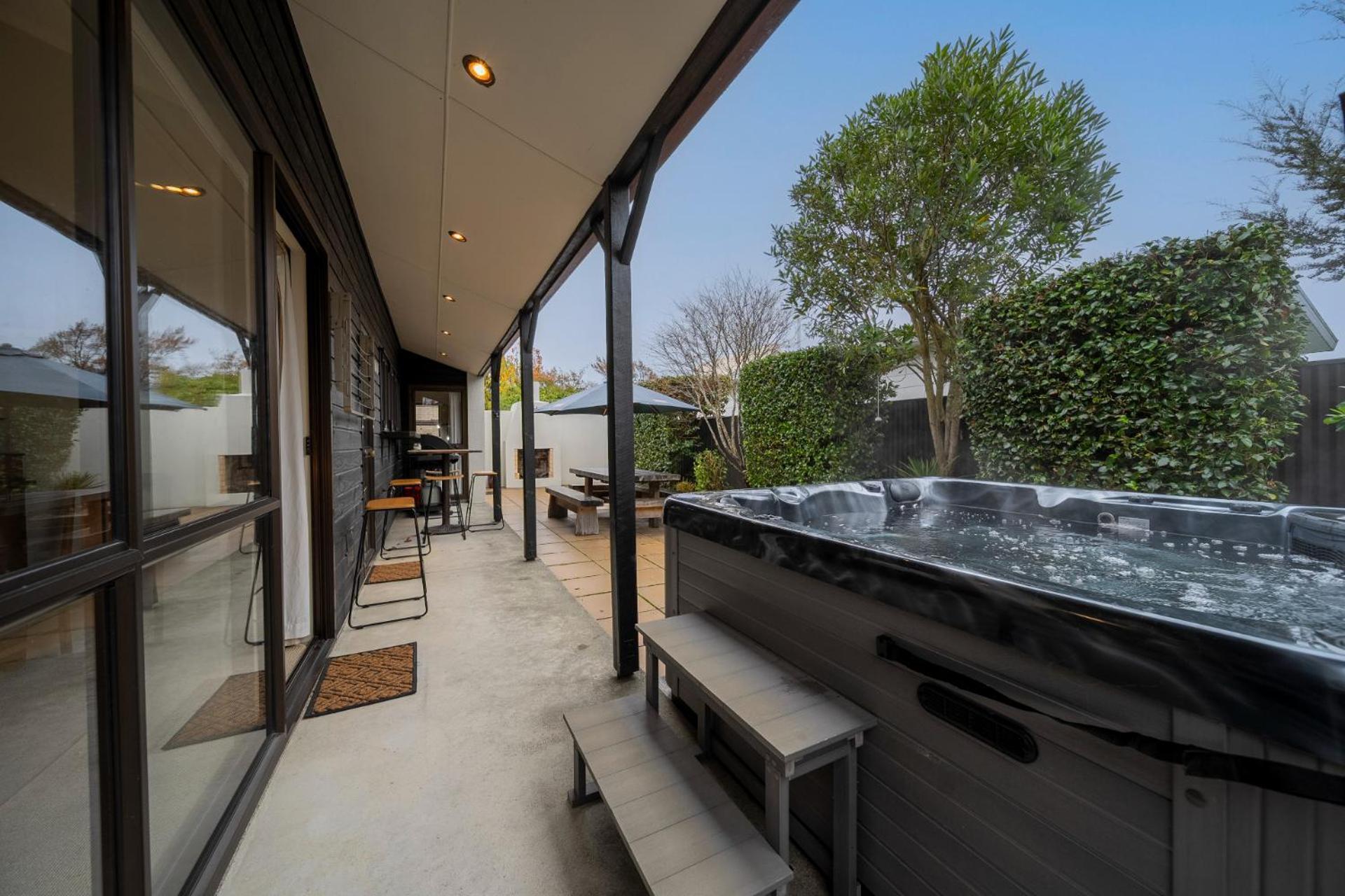 Townhouse Retreat - Getaway * Te Anau