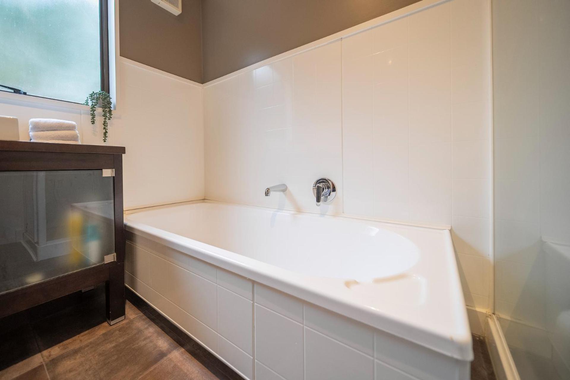 Townhouse Retreat - Getaway * Te Anau